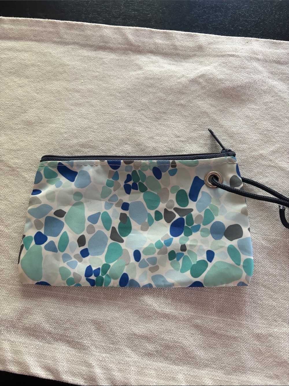 Blue & Aqua Pebble Print Wristlet Clutch